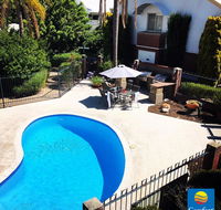 Arlington Apartments - E Caravan Parks