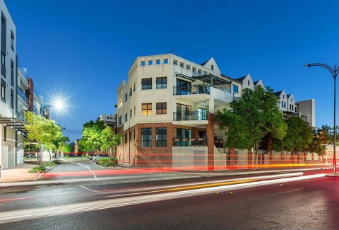 Subiaco Emporium Apartment - E Caravan Parks 0