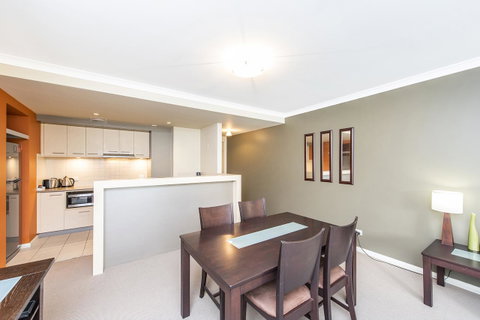 Subiaco Emporium Apartment - E Caravan Parks 11