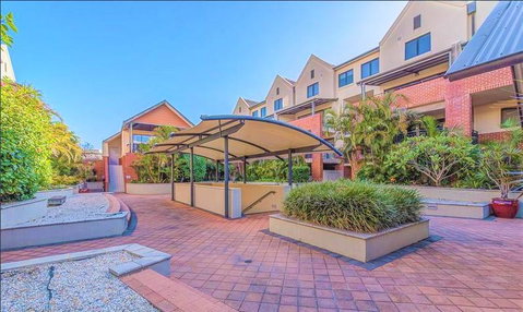 Subiaco Emporium Apartment - E Caravan Parks 4