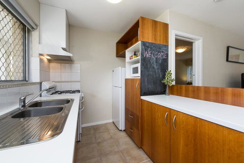 Townshend Rd - E Caravan Parks 42