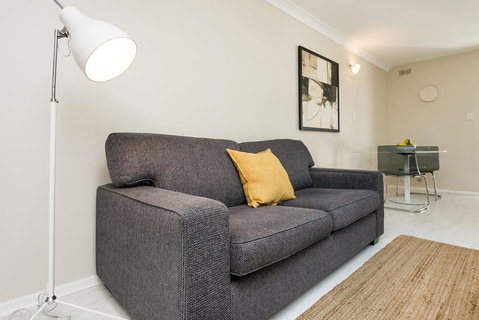 Townshend Rd - E Caravan Parks 40