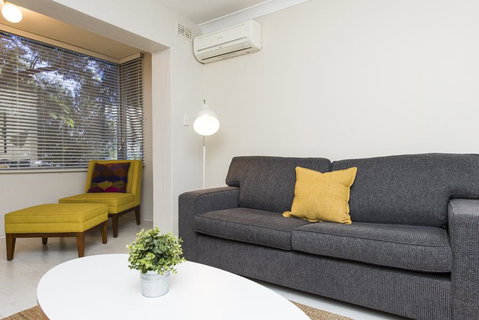Townshend Rd - E Caravan Parks 35