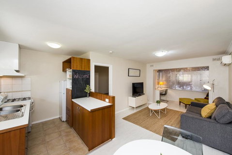 Townshend Rd - E Caravan Parks 12