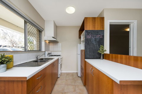Townshend Rd - E Caravan Parks 11
