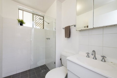 Townshend Rd - E Caravan Parks 24