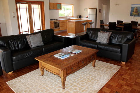 Moana Spa Villas - Prime Yallingup Location - E Caravan Parks 7