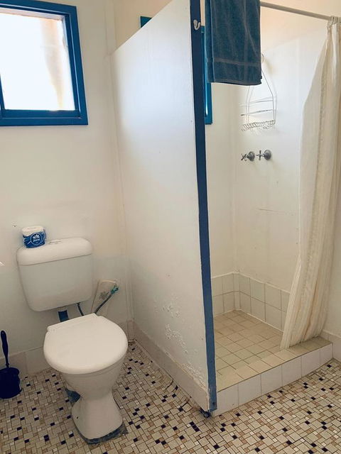 Shark Bay Cottages - E Caravan Parks 23