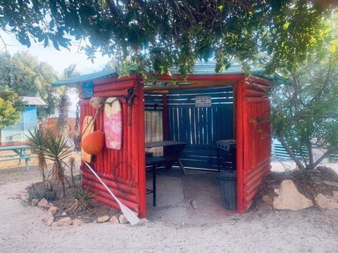 Shark Bay Cottages - E Caravan Parks 34