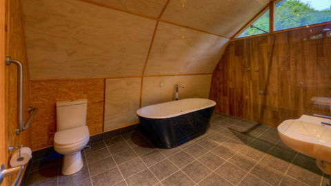 43 Degrees Bruny Island - E Caravan Parks 19