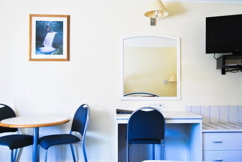 Comfort Inn Devonport - E Caravan Parks 43
