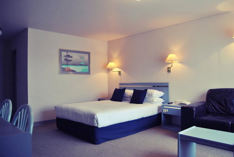 Comfort Inn Devonport - E Caravan Parks 0
