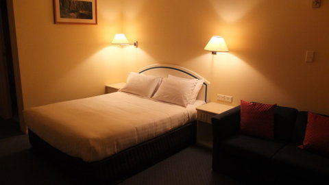 Comfort Inn Devonport - E Caravan Parks 37