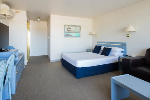 Comfort Inn Devonport - E Caravan Parks 44