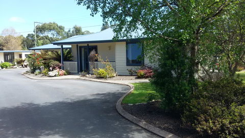 Strahan Retreat Holiday Park - E Caravan Parks 40