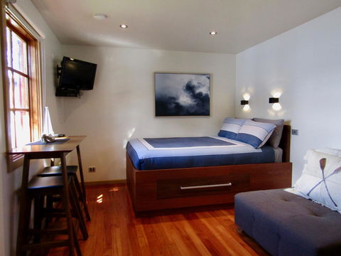 Salt Box Hideaway - E Caravan Parks 5
