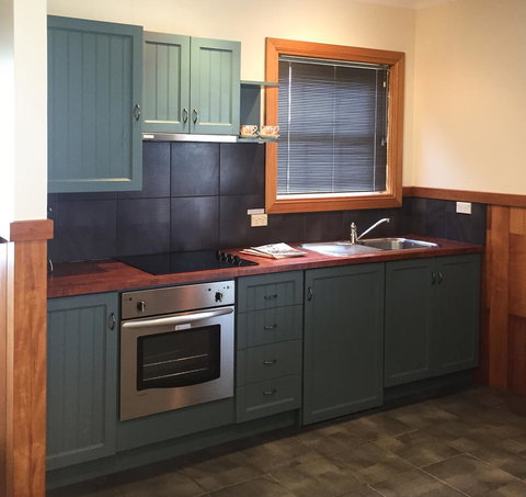 Stanley Hotel & Apartments - E Caravan Parks 2