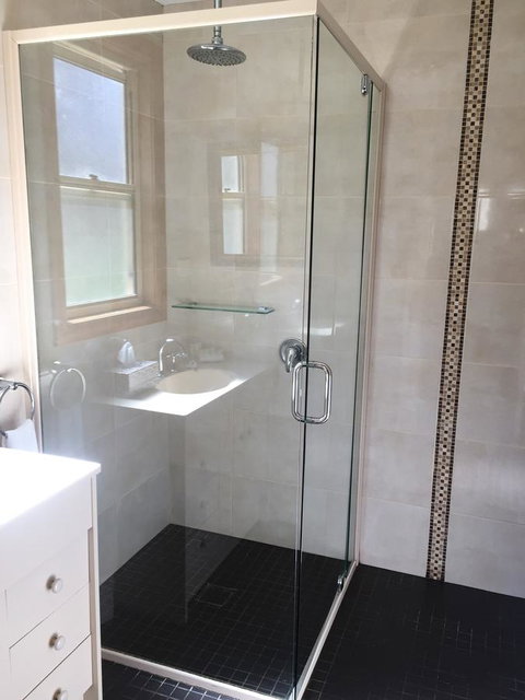 Stanley Hotel & Apartments - E Caravan Parks 25