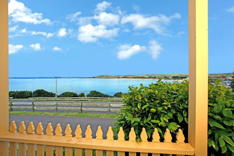 Stanley Hotel & Apartments - E Caravan Parks 40