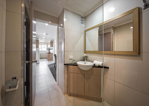 Best Western Hobart - E Caravan Parks 1