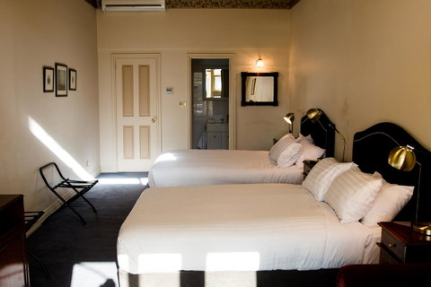The Macquarie Hobart - E Caravan Parks 23