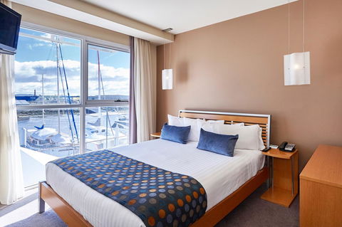 Peppers Seaport Hotel - E Caravan Parks 9
