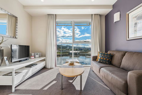 Peppers Seaport Hotel - E Caravan Parks 4