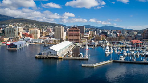 Somerset On The Pier Hobart - E Caravan Parks 3