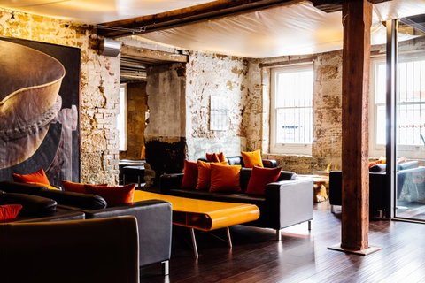 The Henry Jones Art Hotel - E Caravan Parks 18