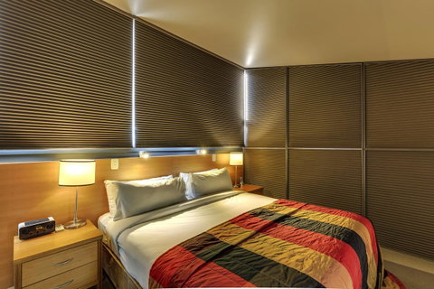 The Henry Jones Art Hotel - E Caravan Parks 29