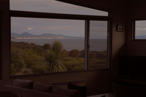 Eagle Peaks At Freycinet - E Caravan Parks 20