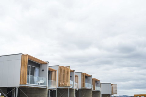 Rosevears Riverview Hotel - E Caravan Parks 27