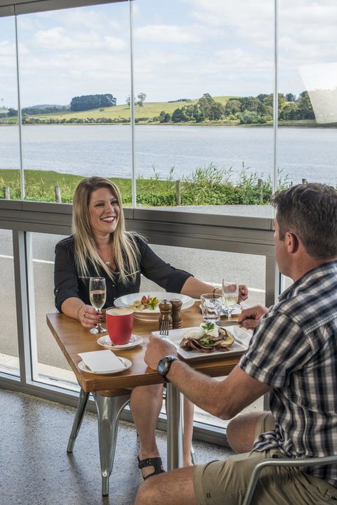Rosevears Riverview Hotel - E Caravan Parks 20