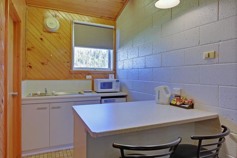 Gold Rush Inn - E Caravan Parks 6