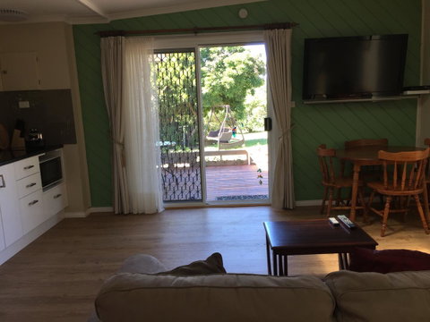 Amble\'a\'While On Tamar - E Caravan Parks 30