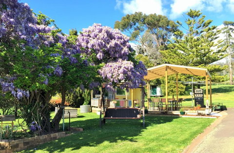Amble\'a\'While On Tamar - E Caravan Parks 6