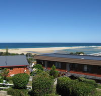 Blue Seas Holiday Villas - E Caravan Parks