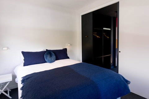 105 Mac Unique Apartments - E Caravan Parks 18