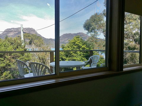 Freycinet Sanctuary 5 - E Caravan Parks 9