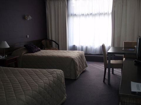 West Coaster Motel - E Caravan Parks 43