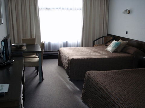 West Coaster Motel - E Caravan Parks 42