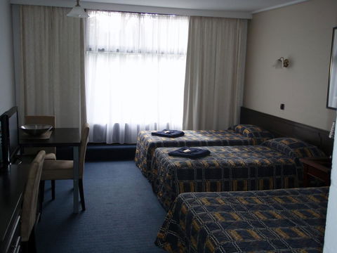 West Coaster Motel - E Caravan Parks 27