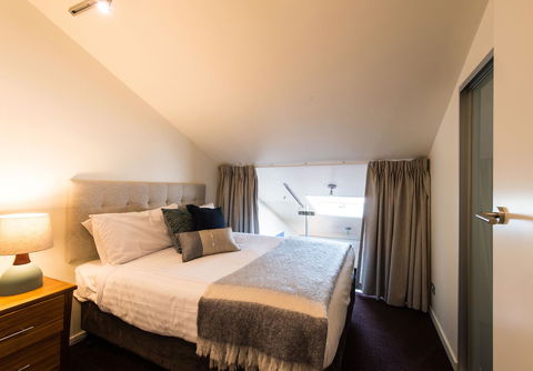 Sullivans Cove Apartments - E Caravan Parks 20