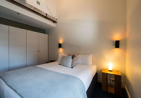 Sullivans Cove Apartments - E Caravan Parks 30