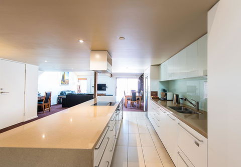 Sullivans Cove Apartments - E Caravan Parks 13