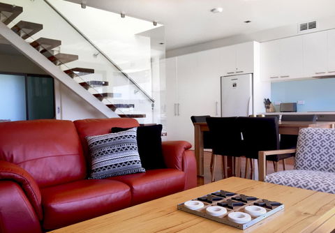 Sullivans Cove Apartments - E Caravan Parks 43