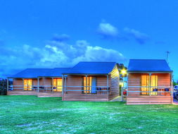 Book Low Head Accommodation E Caravan Parks E Caravan Parks