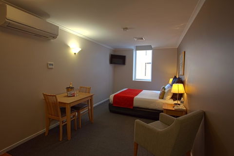 Hobart Waterfront Apartments - E Caravan Parks 16