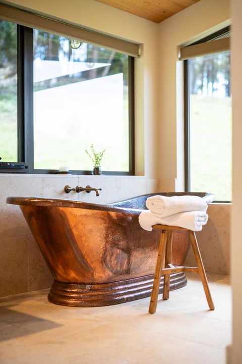 Adventure Bay Retreat Bruny Island - E Caravan Parks 11