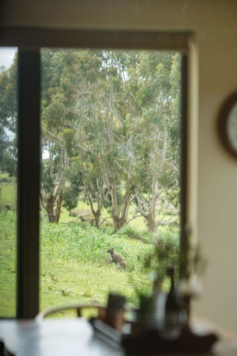 Adventure Bay Retreat Bruny Island - E Caravan Parks 7